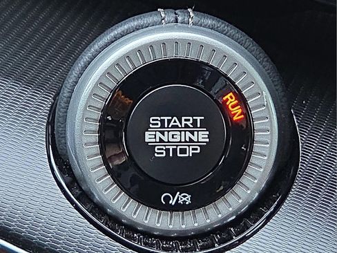 Used 2024 Jeep Grand Wagoneer L Series II w/ Quick Order Packagew 28T AWD/4WD image 18