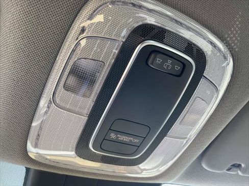 New 2026 Hyundai Elantra SE image 15