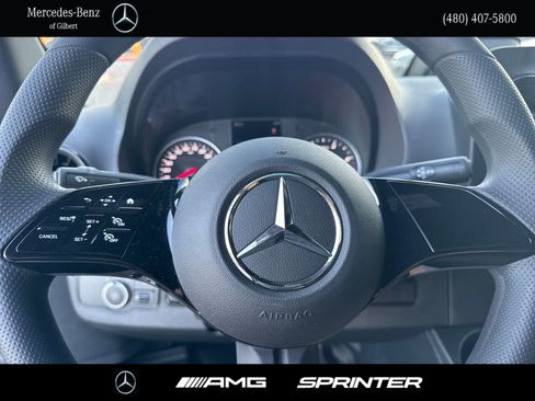 New 2025 Mercedes-Benz Sprinter 2500 image 17
