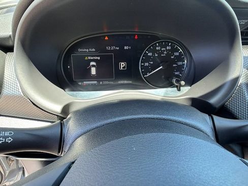 Used 2024 Nissan Kicks SV FWD image 21