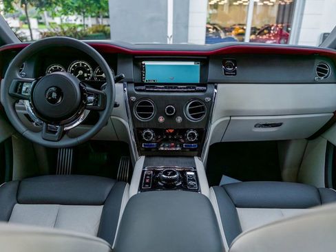 Used 2021 Rolls-Royce Cullinan AWD/4WD image 84