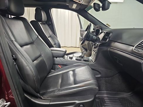 Used 2022 Jeep Grand Cherokee Limited AWD/4WD image 13