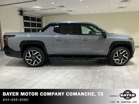 New 2025 Chevrolet Silverado EV RST image 6