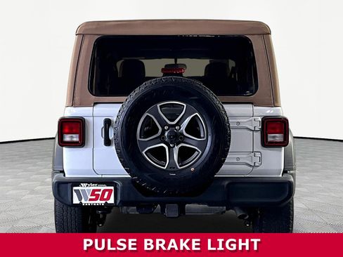Used 2021 Jeep Wrangler Sport AWD/4WD image 5