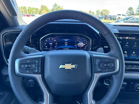 New 2025 Chevrolet Silverado 1500 LTZ image 19