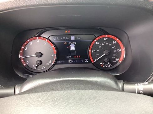 Used 2024 Nissan Frontier PRO-4X w/ Pro Premium Package AWD/4WD image 31
