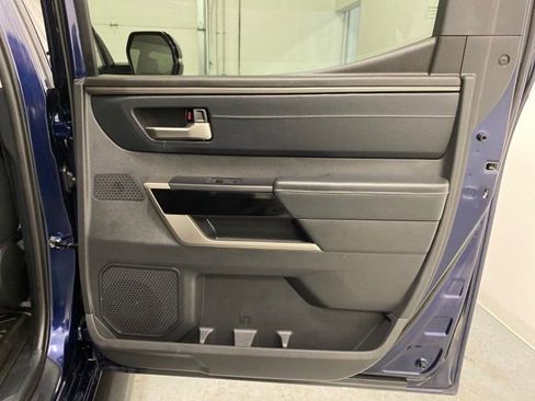 Used 2024 Toyota Tundra Limited image 33