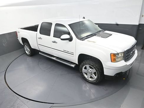 Used 2012 GMC Sierra 2500 Denali AWD/4WD image 23