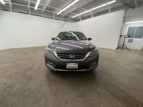 Used 2015 Honda Accord EX image 9