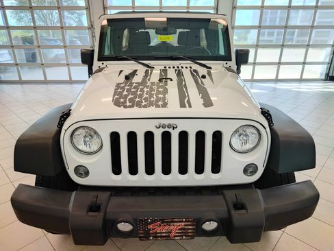 Used 2016 Jeep Wrangler Unlimited Sport w/ Quick Order Package 24S AWD/4WD image 8