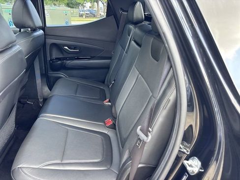 Used 2024 Hyundai Santa Cruz Limited AWD/4WD image 16