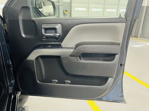 Used 2018 Chevrolet Silverado 1500 LT w/ All Star Edition image 32