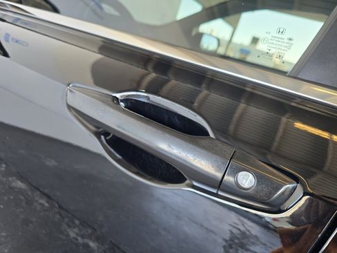 Used 2022 Honda CR-V LX image 13