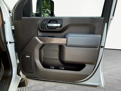Used 2022 GMC Sierra 3500 Denali AWD/4WD image 29