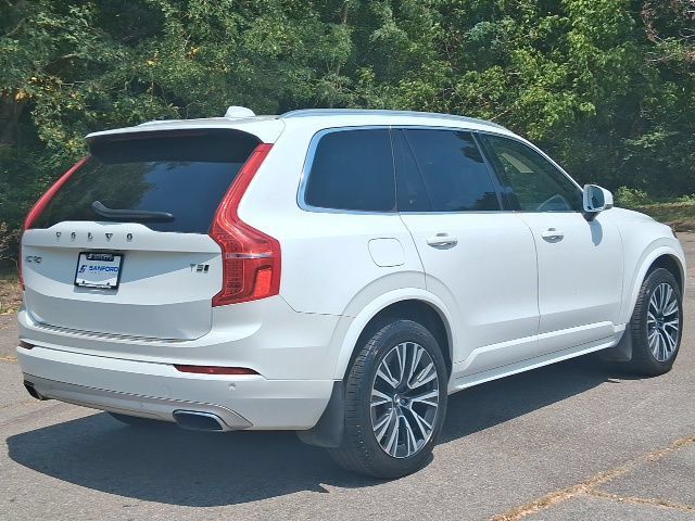 Used 2020 Volvo XC90 T5 Momentum w/ Protection Package AWD/4WD image 4