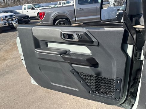 Used 2024 Ford Bronco Black Diamond w/ Sasquatch Package image 15