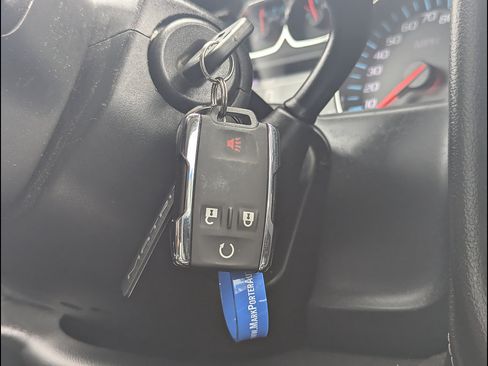 Used 2018 GMC Sierra 1500 SLT AWD/4WD image 30