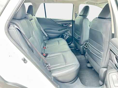 Used 2023 Subaru Outback Limited AWD/4WD image 13