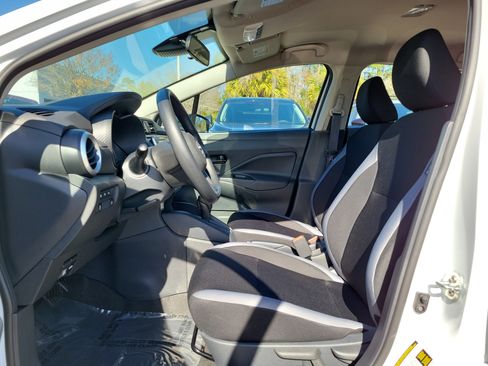 New 2025 Nissan Versa S w/ Trunk Package image 20