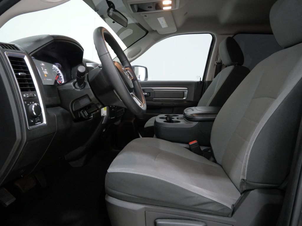 Used 2022 RAM 1500 Classic SLT RWD image 11