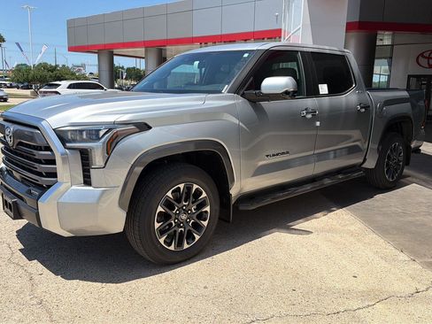 New 2026 Toyota Tundra Limited RWD image 3