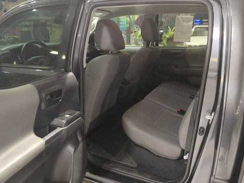 Used 2023 Toyota Tacoma SR AWD/4WD image 12