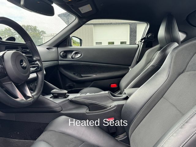 Used 2023 Nissan Z w/ Floor Mat Package (L93) RWD image 10