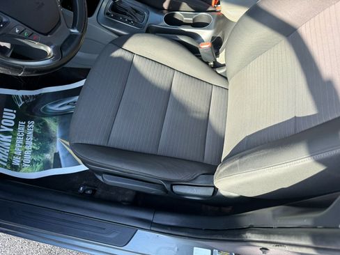 Used 2016 Kia Forte EX image 10