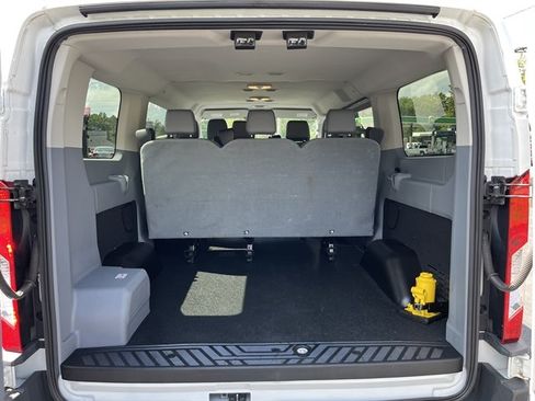 Used 2018 Ford Transit 150 XL RWD image 15