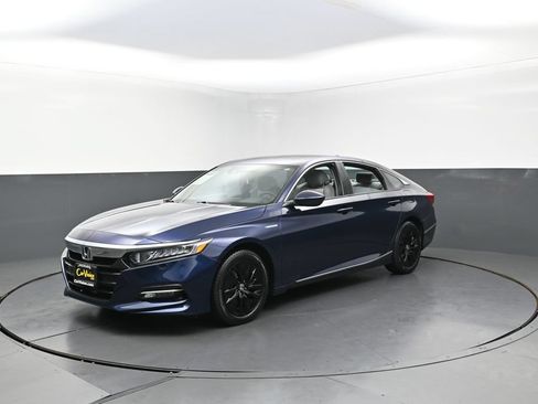 Used 2018 Honda Accord EX image 3