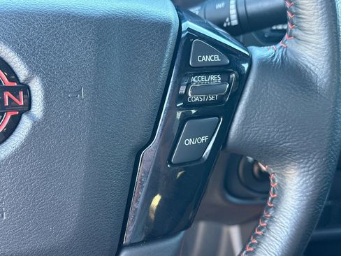 Used 2024 Nissan Frontier PRO-4X image 25
