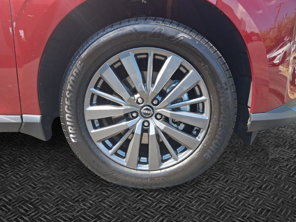 Used 2026 Nissan Murano SL AWD/4WD image 11