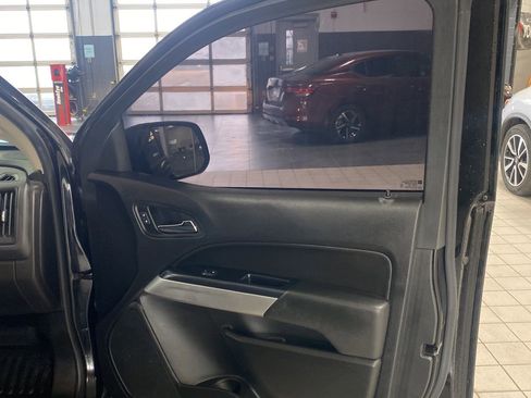 Used 2021 Chevrolet Colorado LT w/ Fleet Safety Package image 29