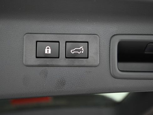 Used 2026 Subaru Forester Premium AWD/4WD image 18