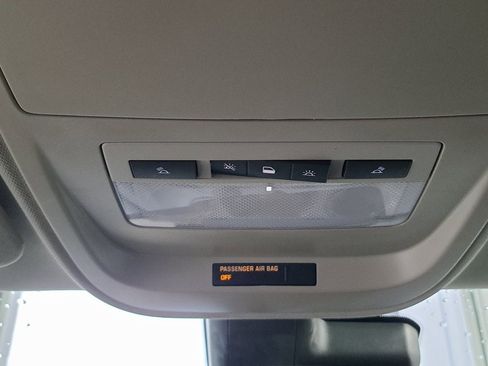 Used 2022 Chevrolet Colorado LT w/ Safety Package image 21