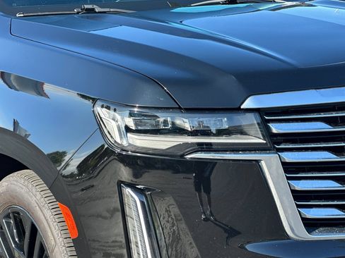Certified 2024 Cadillac Escalade Premium Luxury Platinum AWD/4WD image 48