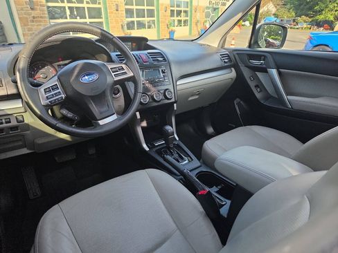Used 2015 Subaru Forester 2.5i Touring w/ Popular Package #1 AWD/4WD image 19