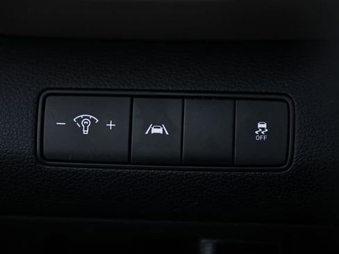 Used 2023 Hyundai Santa Fe SE image 17