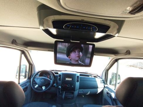 Used 2017 Mercedes-Benz Sprinter 2500 image 37