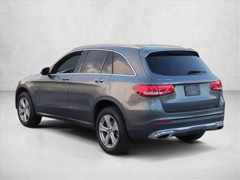 Used 2018 Mercedes-Benz GLC 300 image 7