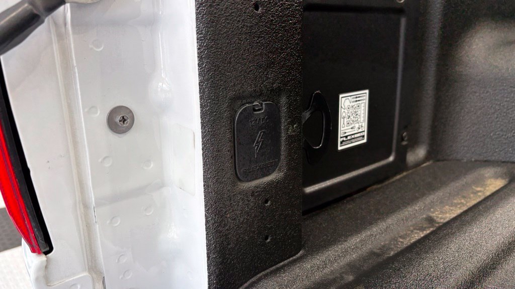Used 2024 Ford Maverick XLT FWD image 5