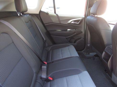 Used 2026 Chevrolet Trax LT w/ Driver Confidence Package FWD image 11