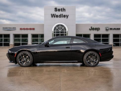 New 2025 Dodge Charger Daytona R/T w/ Quick Order Package 25M R/T AWD/4WD image 60