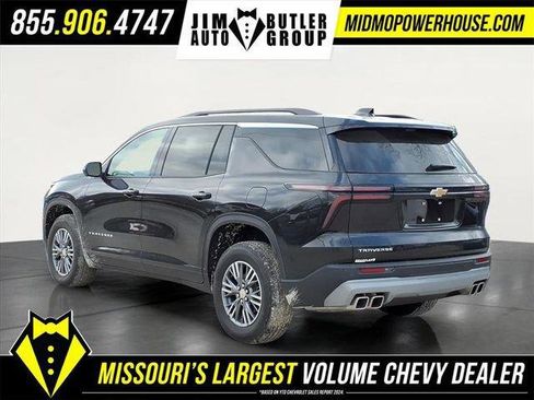 New 2026 Chevrolet Traverse LT w/ Driver Confidence Package image 4