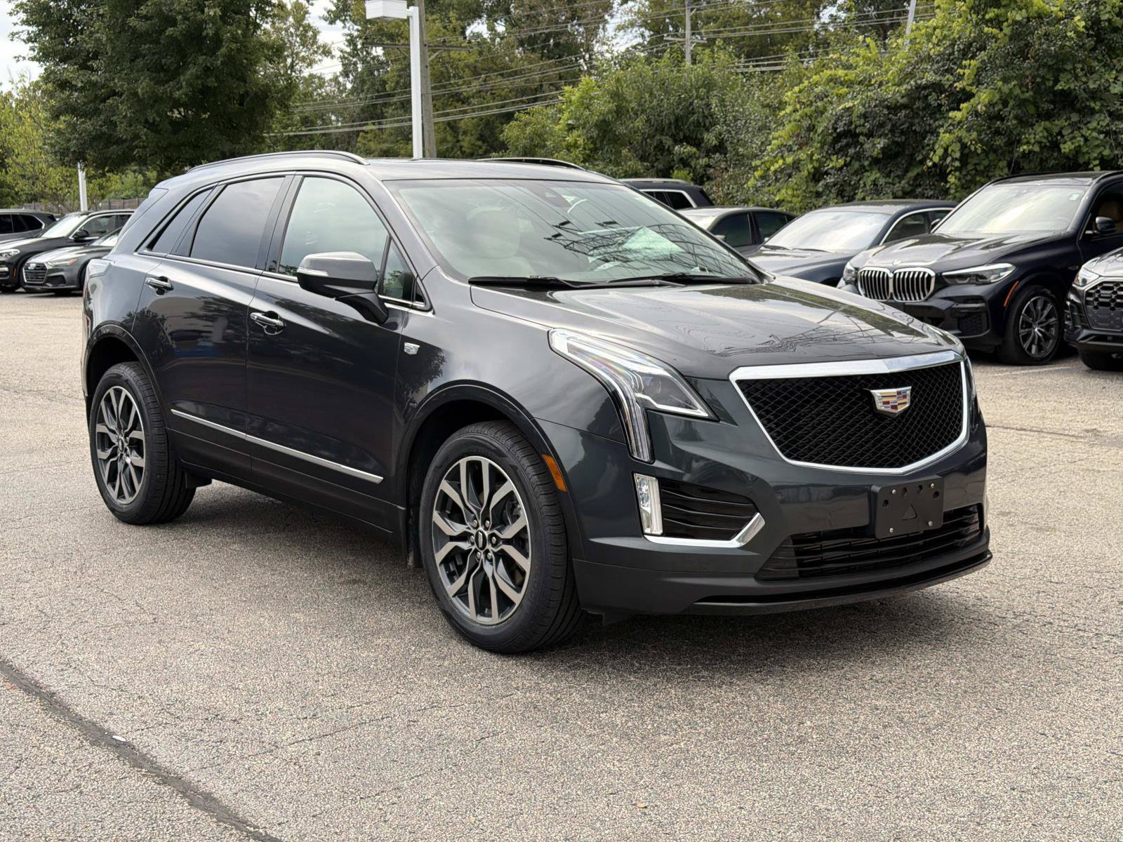 Used 2021 Cadillac XT5 Sportv w/ LPO, Floor Liner Package AWD/4WD image 3
