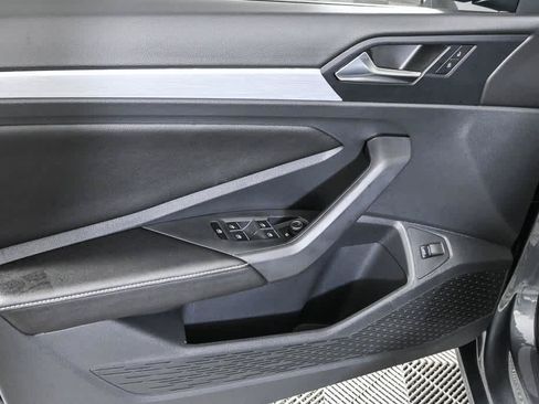 Certified 2026 Volkswagen Jetta Sport FWD image 8