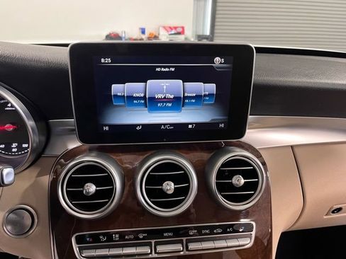 Used 2015 Mercedes-Benz C 300 4MATIC Sedan image 29