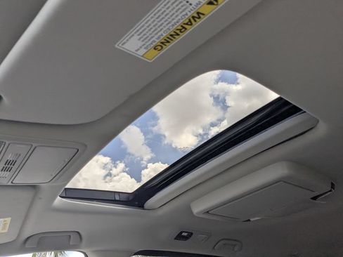 Used 2025 Honda Odyssey Touring image 28