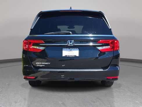 Certified 2024 Honda Odyssey EX-L image 6