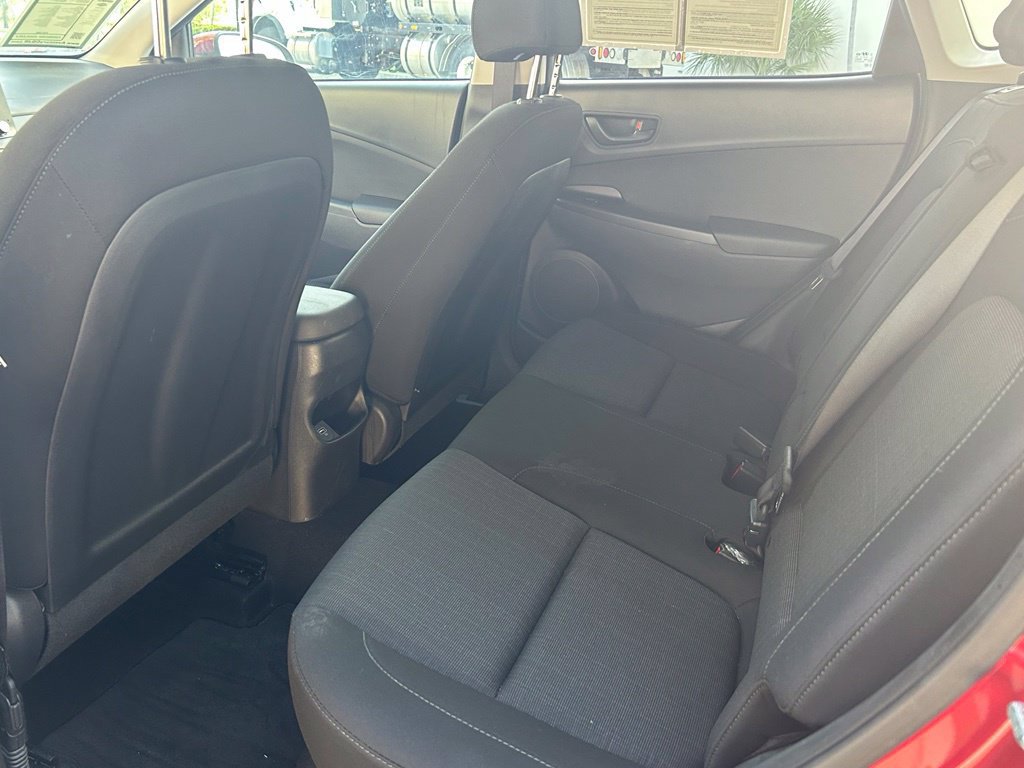 Used 2023 Hyundai Kona SEL AWD/4WD image 39